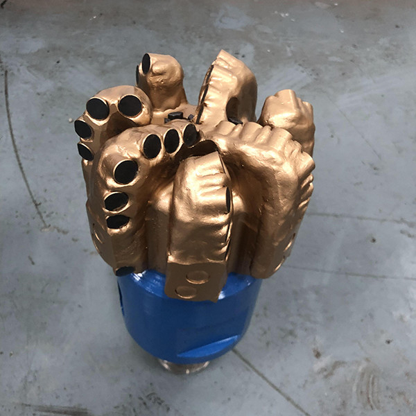 PDC Drill Bit 6 Inch Diamond  Drill Bit Hard Rock  Bit With API 3-1/2 in Pin Box