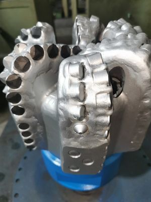 8-1/2'' Steel 6 Wing 16mm Diamond Cutter PDC Drill Bit Of Oilfield Drilling Tools