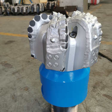 Wytrzymały 9-7/8 cali S519 PDC Drill Bit do użytku w polach naftowych